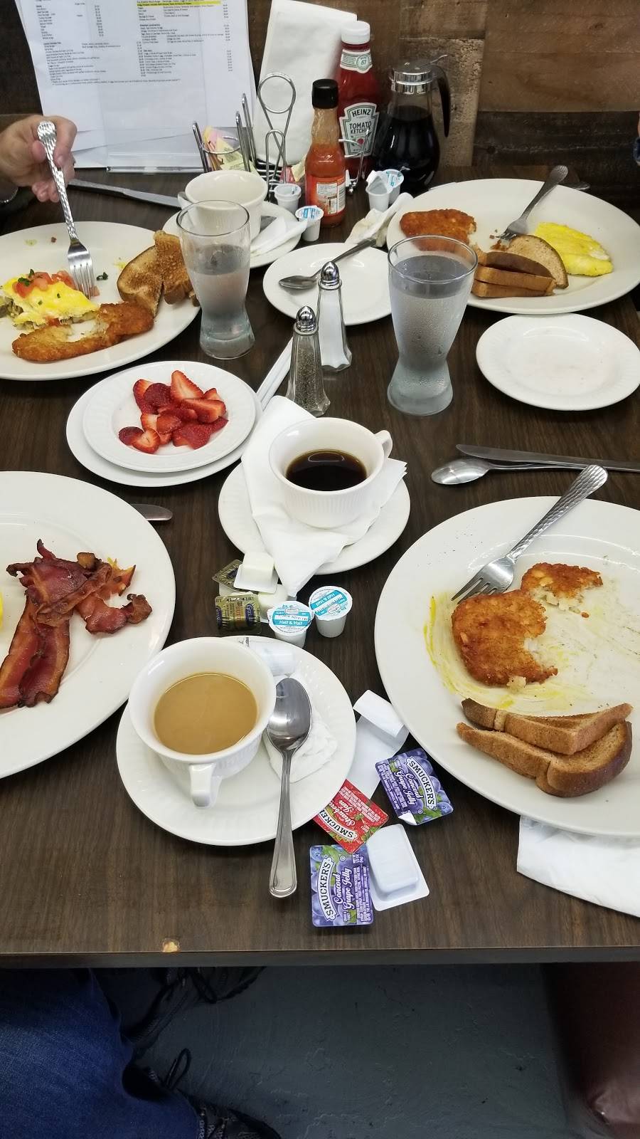 Rise & Shine Eatery | restaurant | 26199 Chardon Rd, Richmond Heights, OH 44143, USA | 2163313112 OR +1 216-331-3112