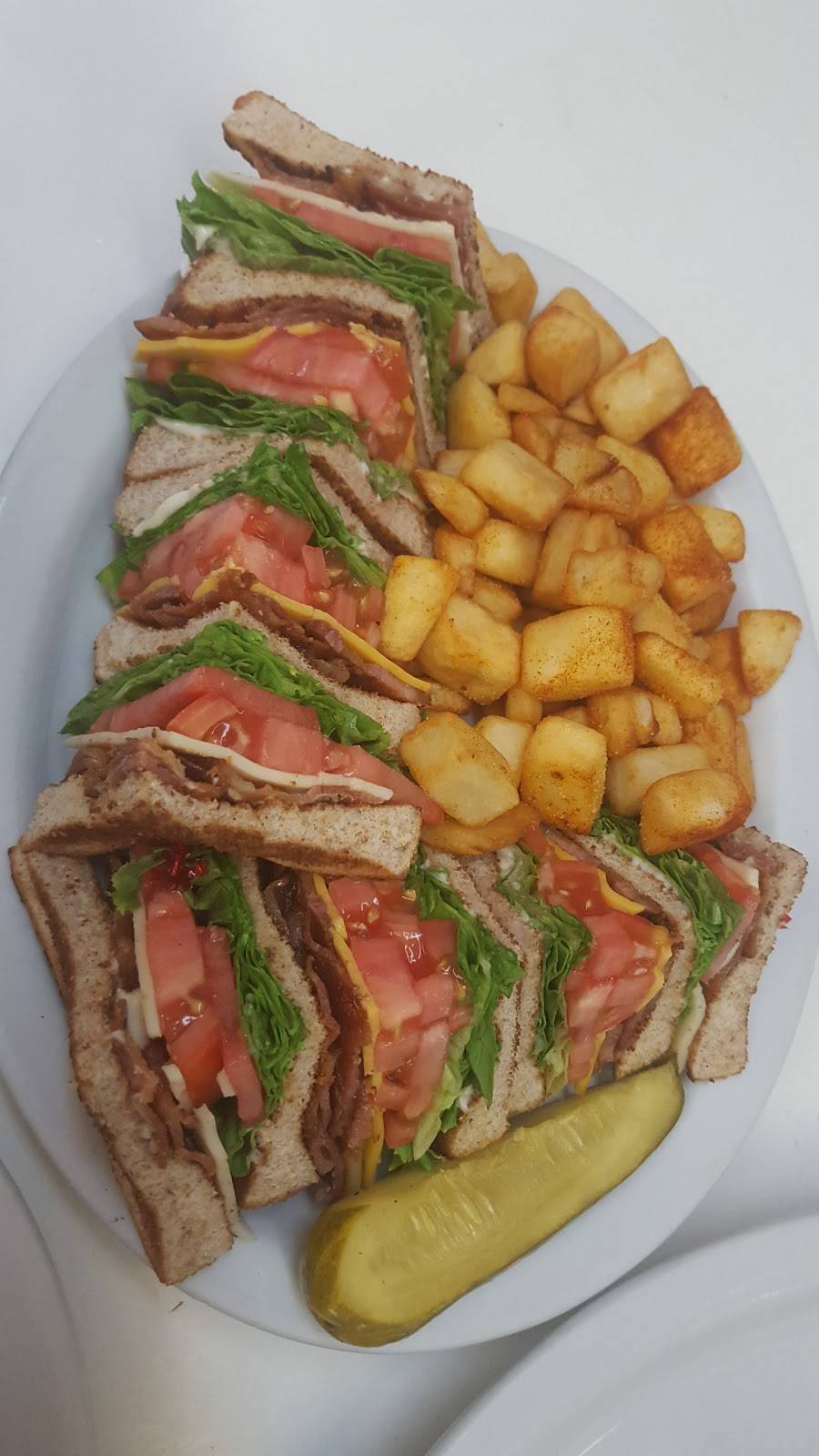 Cedar Kitchen | restaurant | 5 Queen St S, Tottenham, ON L0G 1W0, Canada | 9059362548 OR +1 905-936-2548