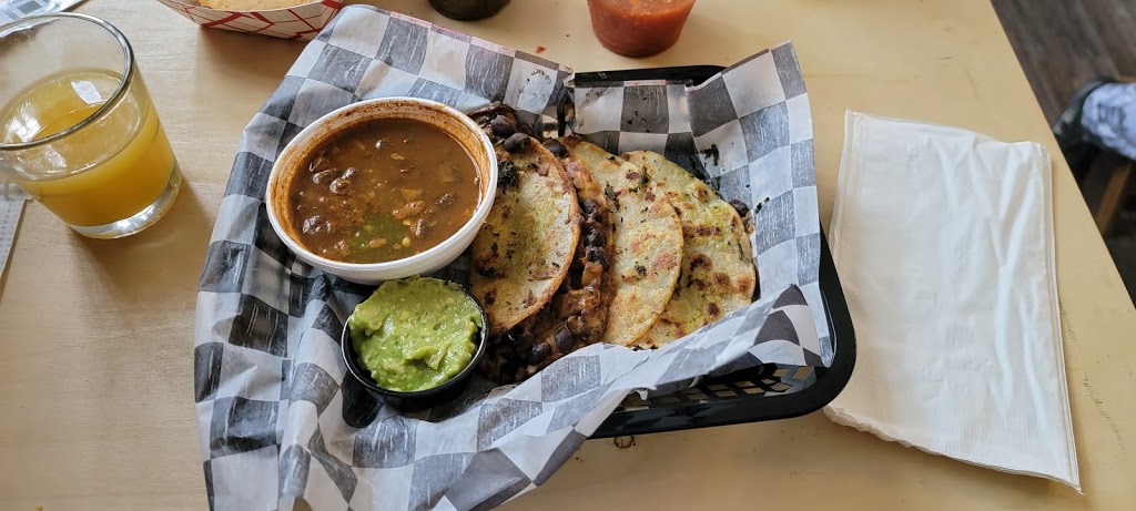 Tinas Tacos | restaurant | 2327 E York St, Philadelphia, PA 19125, USA | 8143433101 OR +1 814-343-3101