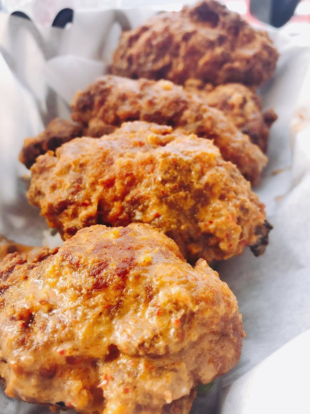 Yey’s Cafe | restaurant | 3225 Main St, Buffalo, NY 14214, USA | 7168340980 OR +1 716-834-0980