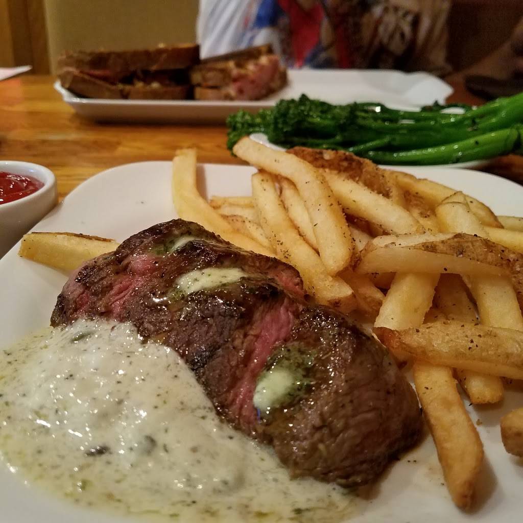 Carmel Kitchen & Wine Bar | restaurant | 2548 N McMullen Booth Rd, Clearwater, FL 33761, USA | 7277244228 OR +1 727-724-4228