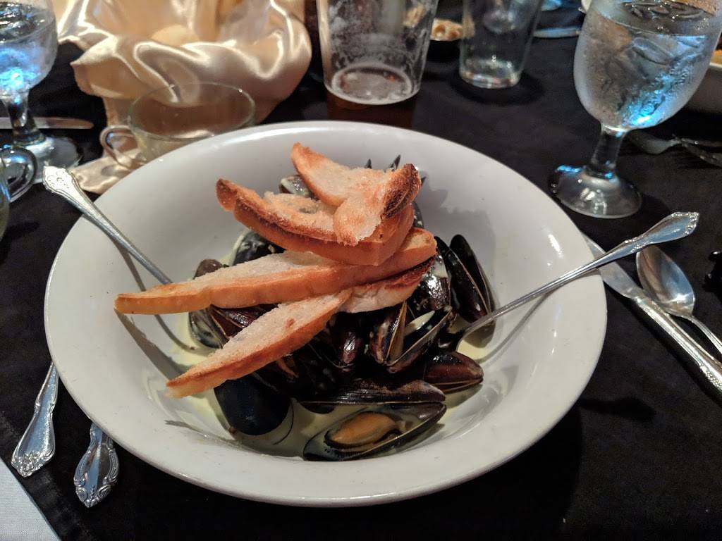 Lilfreds | restaurant | 8425 Camden Hwy, Rembert, SC 29128, USA | 8034328750 OR +1 803-432-8750