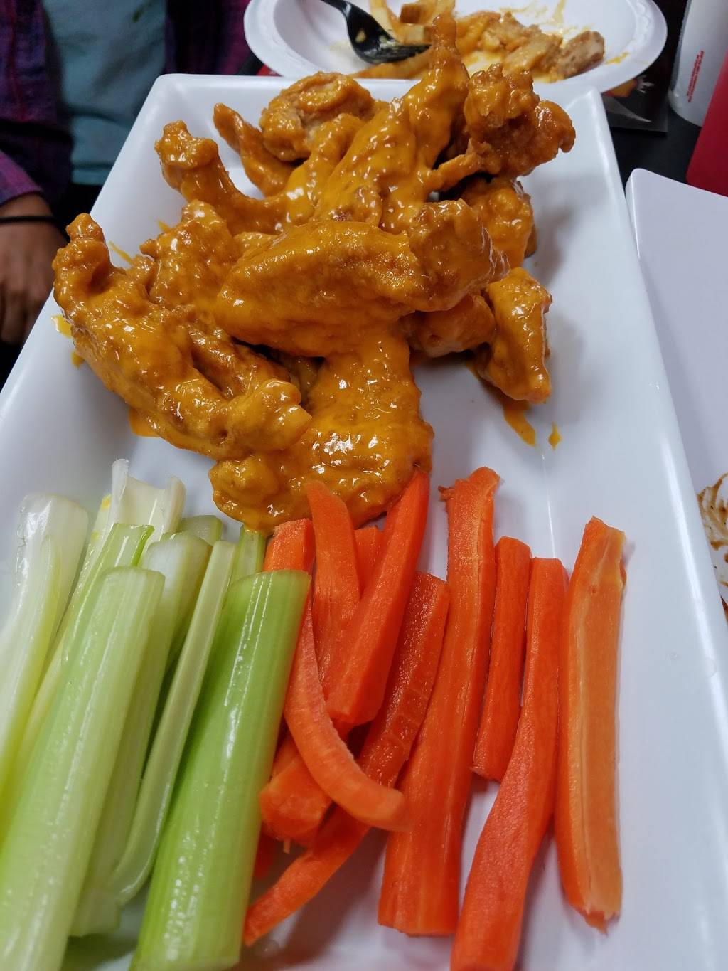 Wings Empire | restaurant | 740 Jamacha Road, El Cajon, CA 92019, USA | 6199382235 OR +1 619-938-2235