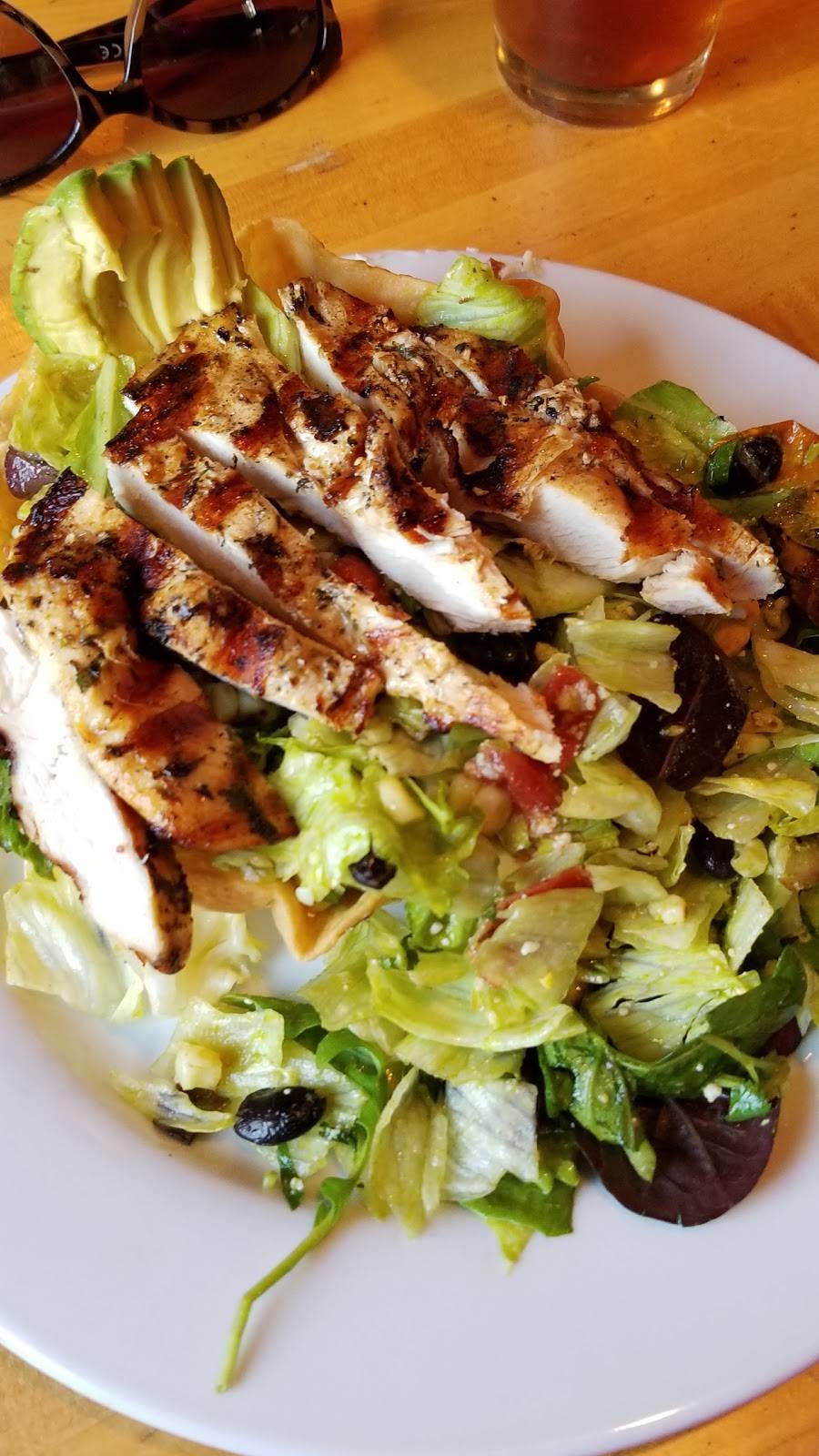 Tack Room Tavern | restaurant | 81800 51st Ave, Indio, CA 92201, USA | 7603479985 OR +1 760-347-9985