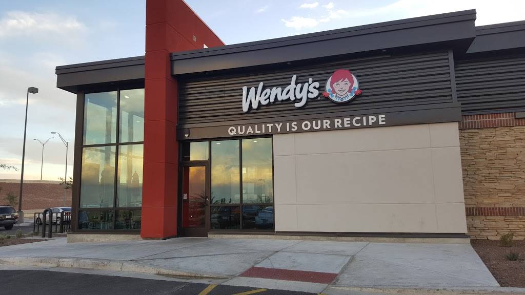 Wendys | restaurant | 10771 Gateway S Blvd, El Paso, TX 79924, USA | 9152297966 OR +1 915-229-7966