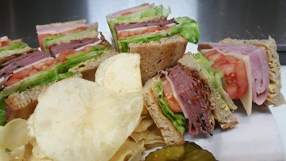 Michaels Family Restaurant | restaurant | 3685 N Federal Hwy, Pompano Beach, FL 33064, USA | 9549420840 OR +1 954-942-0840