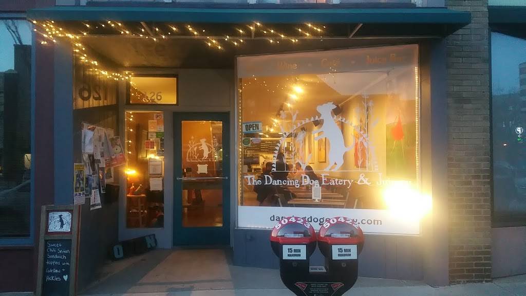 The Dancing Dog Eatery & Juicery | restaurant | 126 W Main St, Urbana, IL 61801, USA | 2175521344 OR +1 217-552-1344