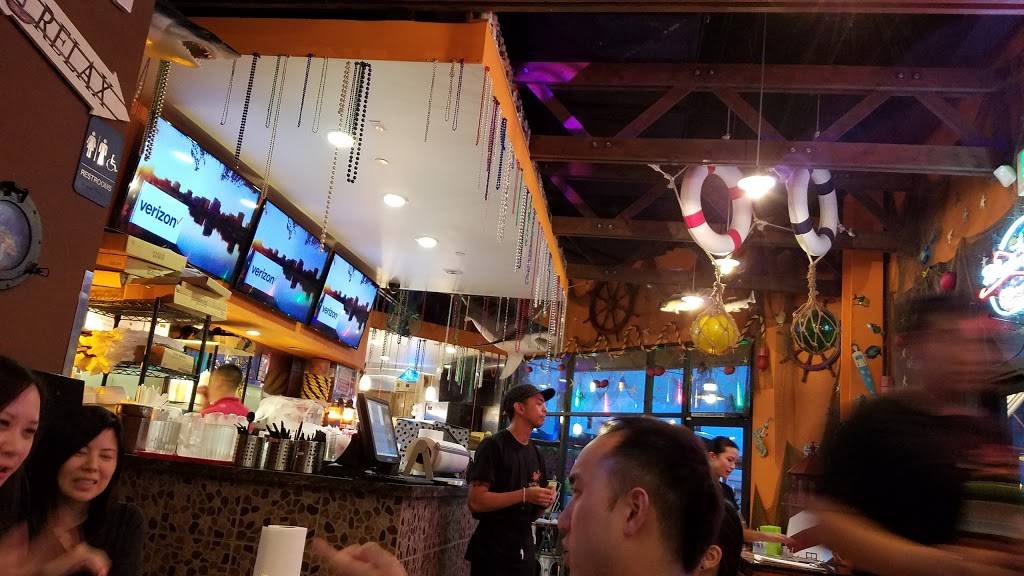 The Kickin Crab | restaurant | 2740 Alton Pkwy, Irvine, CA 92606, USA | 9498518889 OR +1 949-851-8889