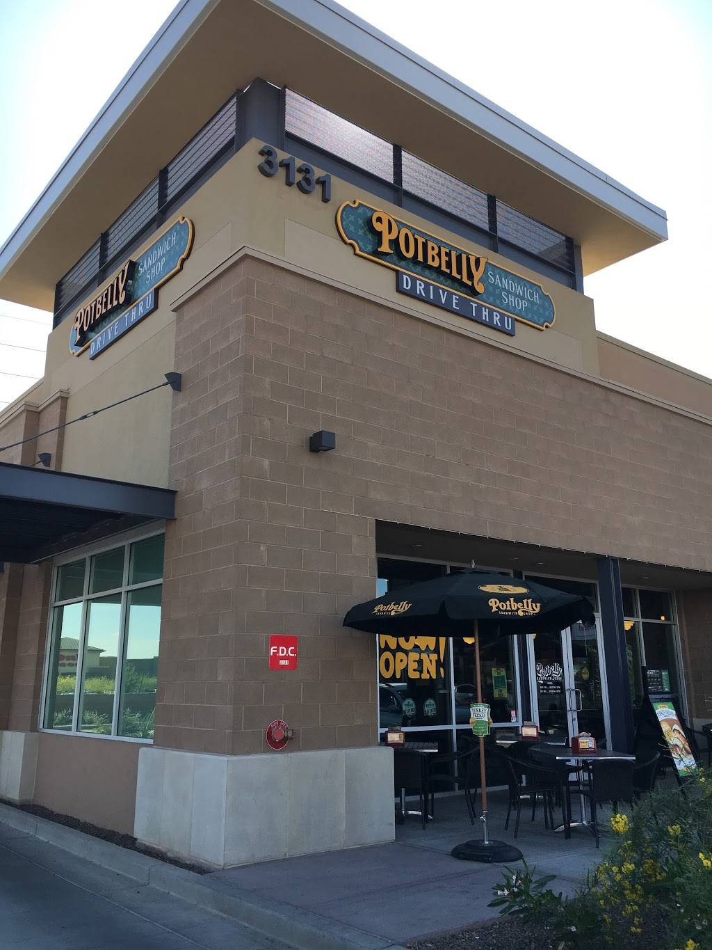 Potbelly Sandwich Shop | restaurant | 3131 S Market St, Gilbert, AZ 85295, USA | 6023134298 OR +1 602-313-4298
