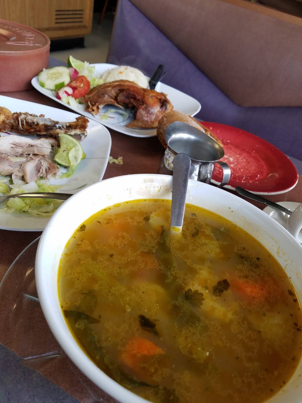 Betys Bakery and Restaurant | restaurant | 2707 Shaver St, Pasadena, TX 77502, USA | 7139411209 OR +1 713-941-1209