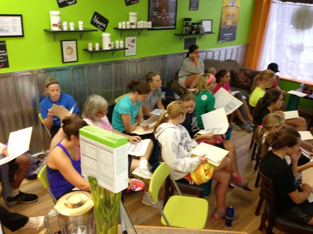 Nutrition HQ | restaurant | 212 Locust St, Hudson, WI 54016, USA | 7158080666 OR +1 715-808-0666