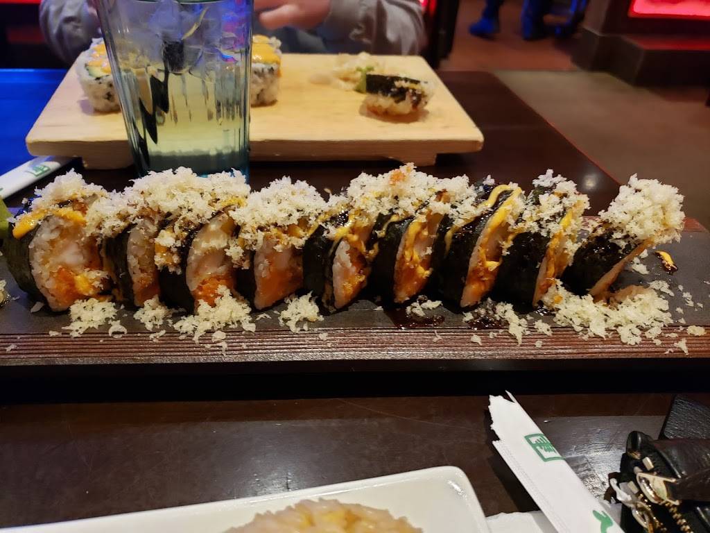 Kobe Steakhouse & Sushi | restaurant | 380 Gorham Rd, South Portland, ME 04106, USA | 2075353822 OR +1 207-535-3822