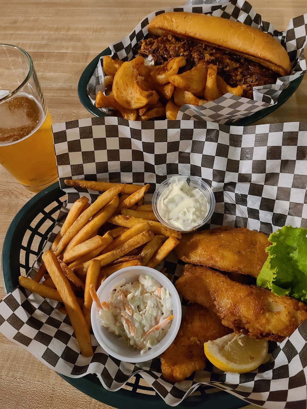 Ranch House | restaurant | 669 Main St, Chester, CA 96020, USA | 5302584226 OR +1 530-258-4226