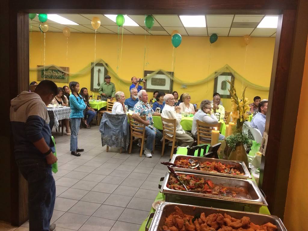 Suvarnaphumi Thai Cuisine. | restaurant | 2148 Saviers Rd, Oxnard, CA 93033, USA | 8054861300 OR +1 805-486-1300