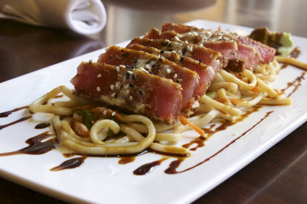 Zephyr Grill & Bar | restaurant | 613 1st St, Brentwood, CA 94513, USA | 9254184708 OR +1 925-418-4708