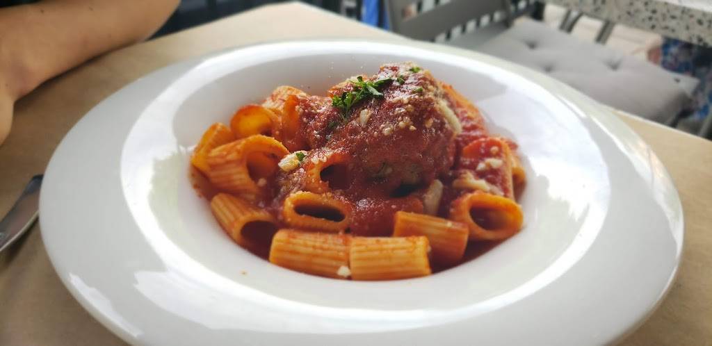 Peno Soul Food | restaurant | 7600 Wydown Blvd, St. Louis, MO 63105, USA | 3148999699 OR +1 314-899-9699