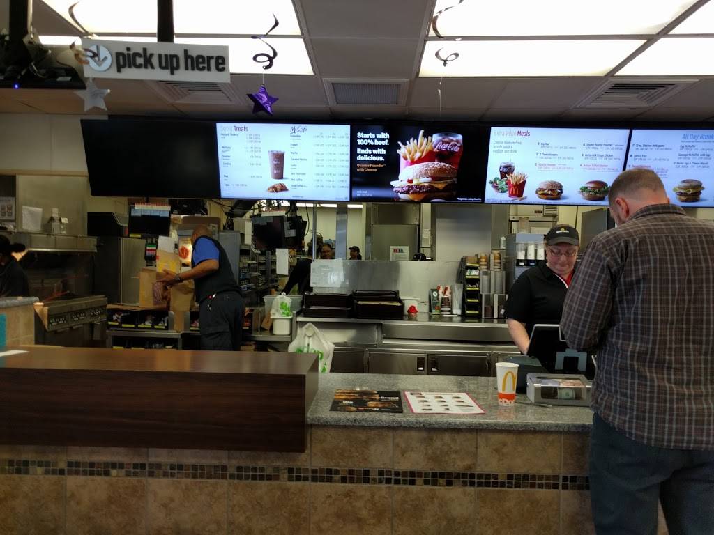 McDonalds | cafe | 5228 Jefferson Davis Hwy, Fredericksburg, VA 22401, USA | 5408980344 OR +1 540-898-0344