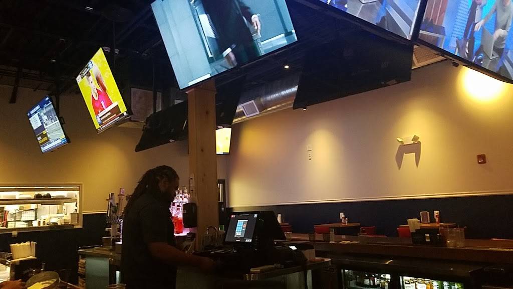 Wing Madness Springfield | restaurant | 1287 Liberty St, Springfield, MA 01104, USA | 4132782916 OR +1 413-278-2916