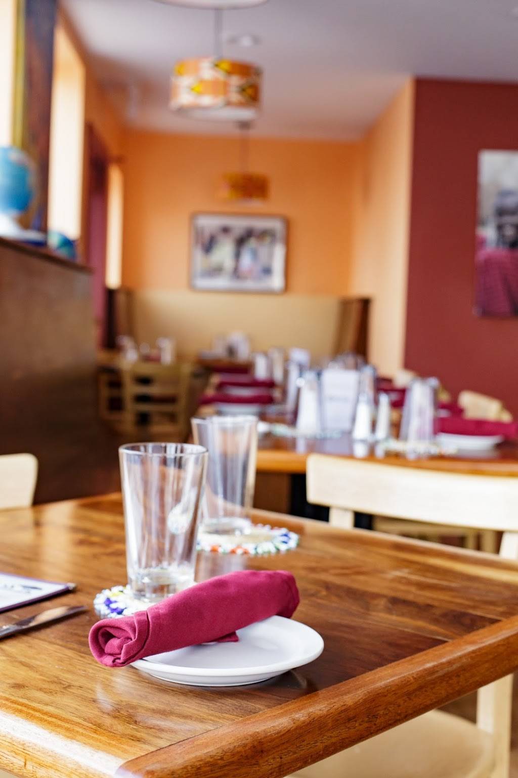 Irie Zulu | restaurant | 7237 W North Ave, Wauwatosa, WI 53213, USA | 4145096014 OR +1 414-509-6014