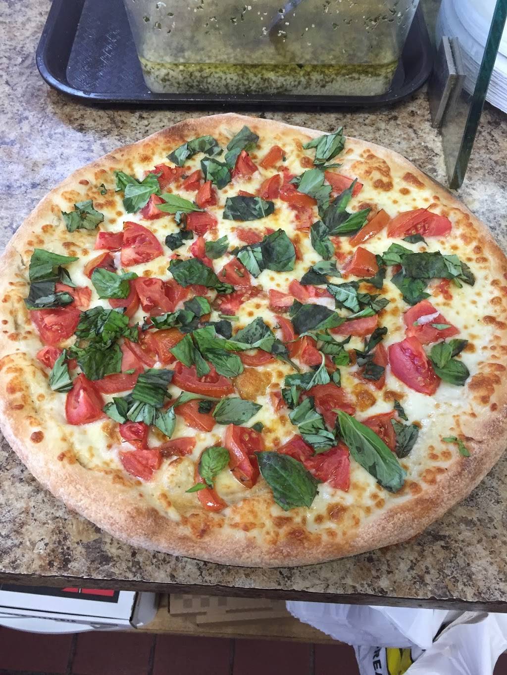 Lutti Pizza | meal delivery | 10850 SW 104th St, Miami, FL 33176, USA | 3054564562 OR +1 305-456-4562