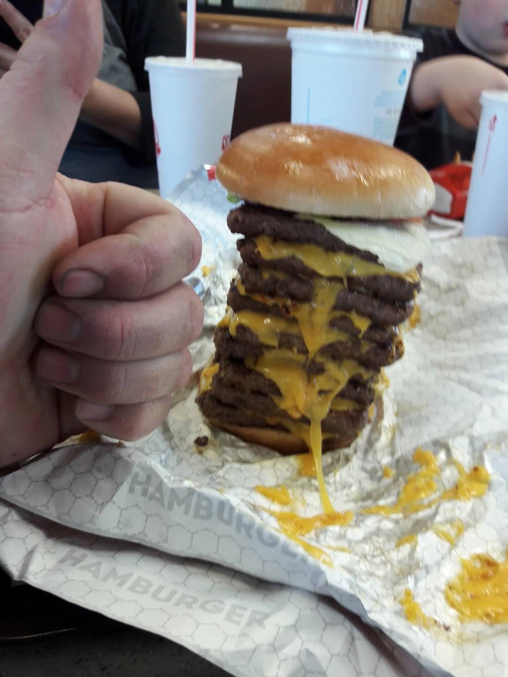 Wendys | restaurant | 3323 Columbia Blvd, Titusville, FL 32780, USA | 3212642494 OR +1 321-264-2494