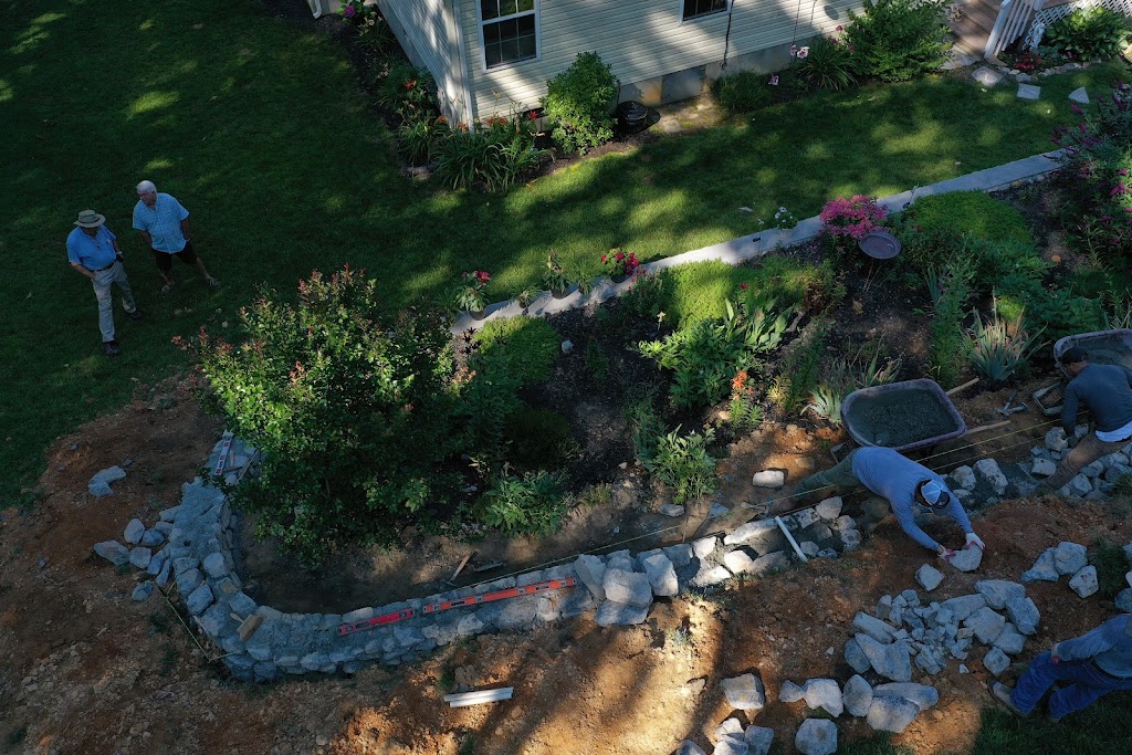 Roanoke Landscapes | restaurant | 3348 Salem Turnpike NW, Roanoke, VA 24017, USA | 5407720079 OR +1 540-772-0079