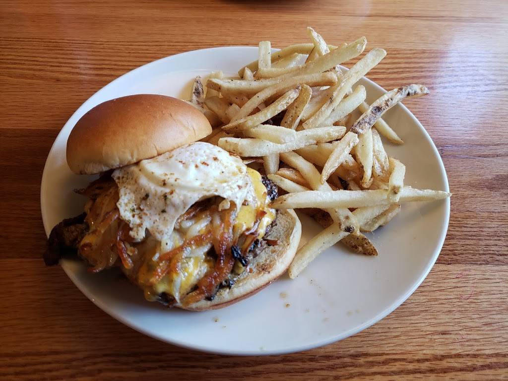 Applebees Grill + Bar | restaurant | 5490 Clark Rd, Sarasota, FL 34233, USA | 9419252595 OR +1 941-925-2595