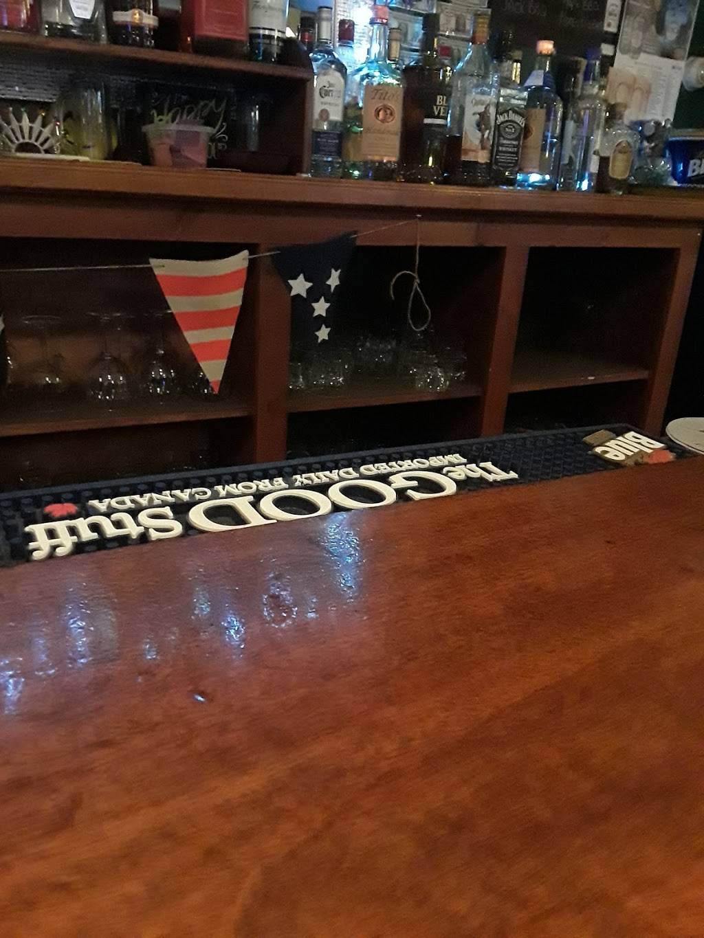 Lake House Bar and grill | restaurant | 3198 Elton Rd, Delevan, NY 14042, USA | 7162584092 OR +1 716-258-4092