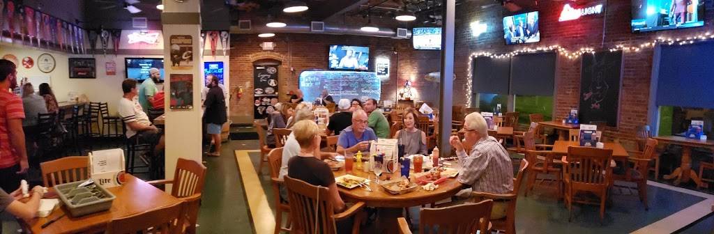 The Loaded Goat | restaurant | 247 City Hall St, Mt Airy, NC 27030, USA | 3367553627 OR +1 336-755-3627