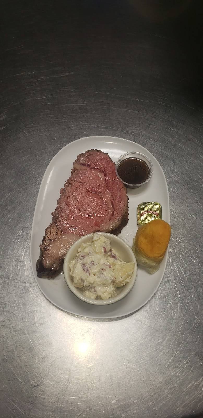 Kellnersville Bar & Banquet | restaurant | 1233 Main St, Kellnersville, WI 54215, USA | 9207961033 OR +1 920-796-1033