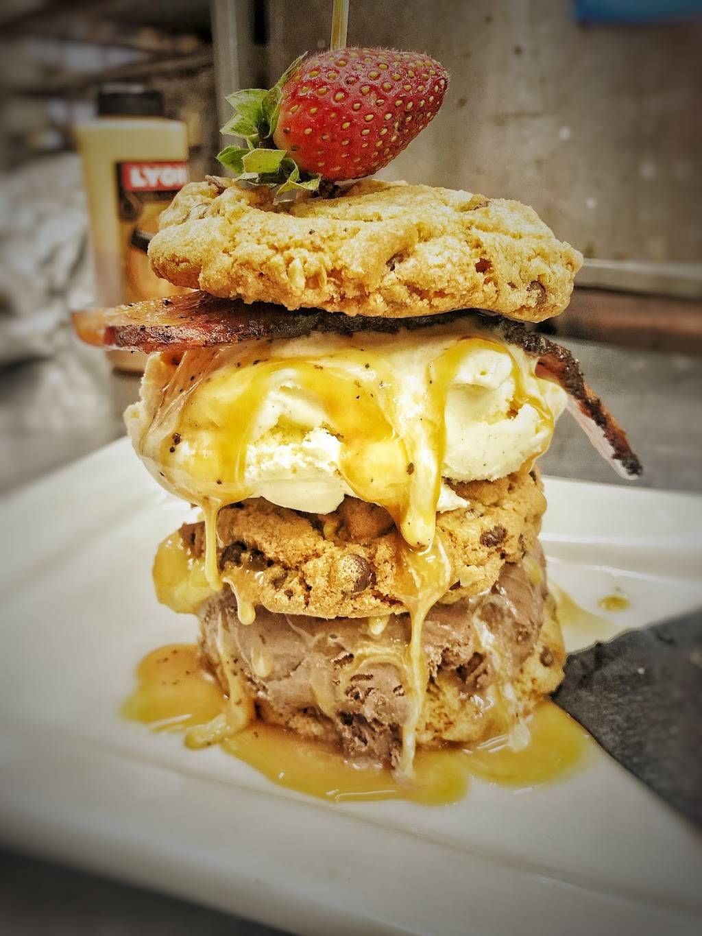 Queens Bully | restaurant | 113-30 Queens Blvd, Forest Hills, NY 11375, USA | 7185208600 OR +1 718-520-8600