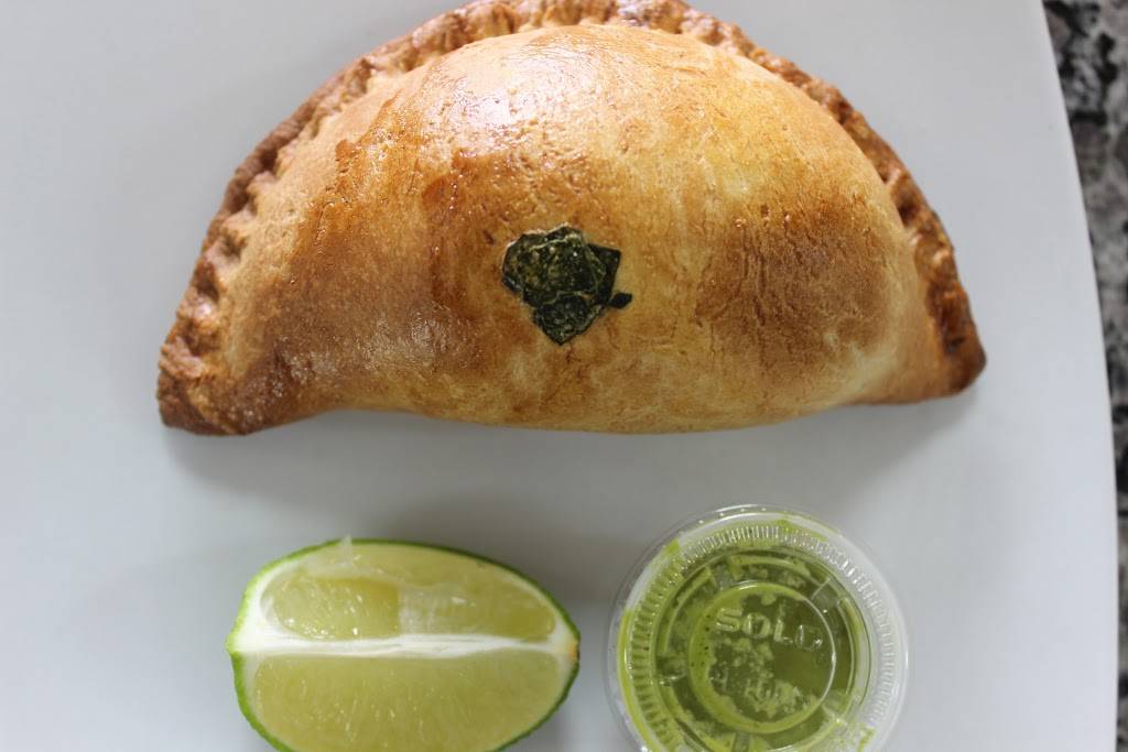 Sanchick Pollos a la brasa - Charcoal Chicken | restaurant | 6198 Arlington Blvd, Falls Church, VA 22044, USA | 7035337224 OR +1 703-533-7224