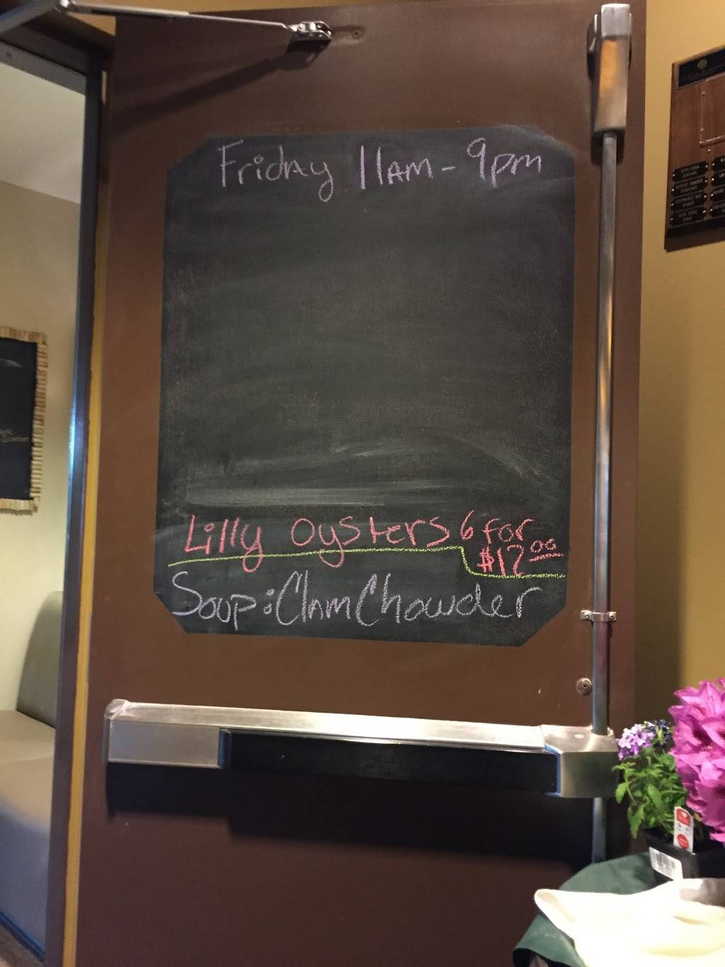 Embers Restaurant | restaurant | 5900 Troon Ln SE, Olympia, WA 98501, USA | 3604594572 OR +1 360-459-4572