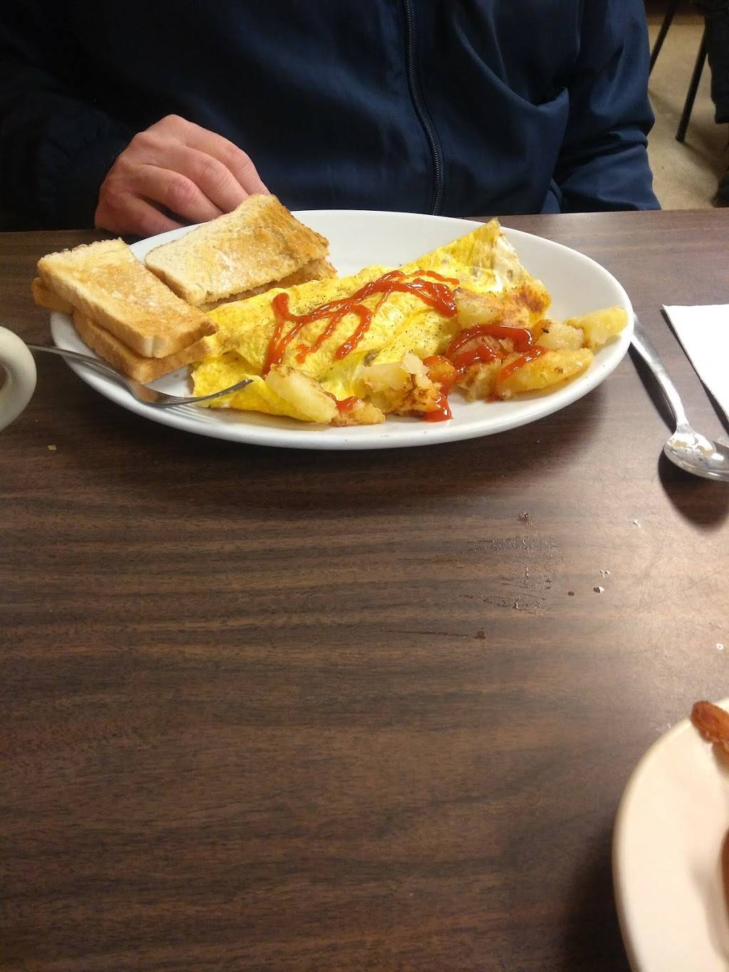 Twin Cities Cafe | restaurant | 48 Alfred St #101, Biddeford, ME 04005, USA | 2072824862 OR +1 207-282-4862