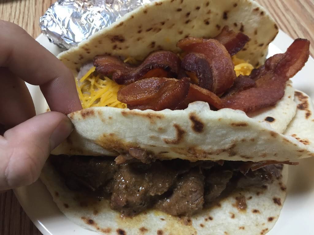 Tacos Martinez | restaurant | 5034 W Commerce St, San Antonio, TX 78237, USA | 2104361729 OR +1 210-436-1729