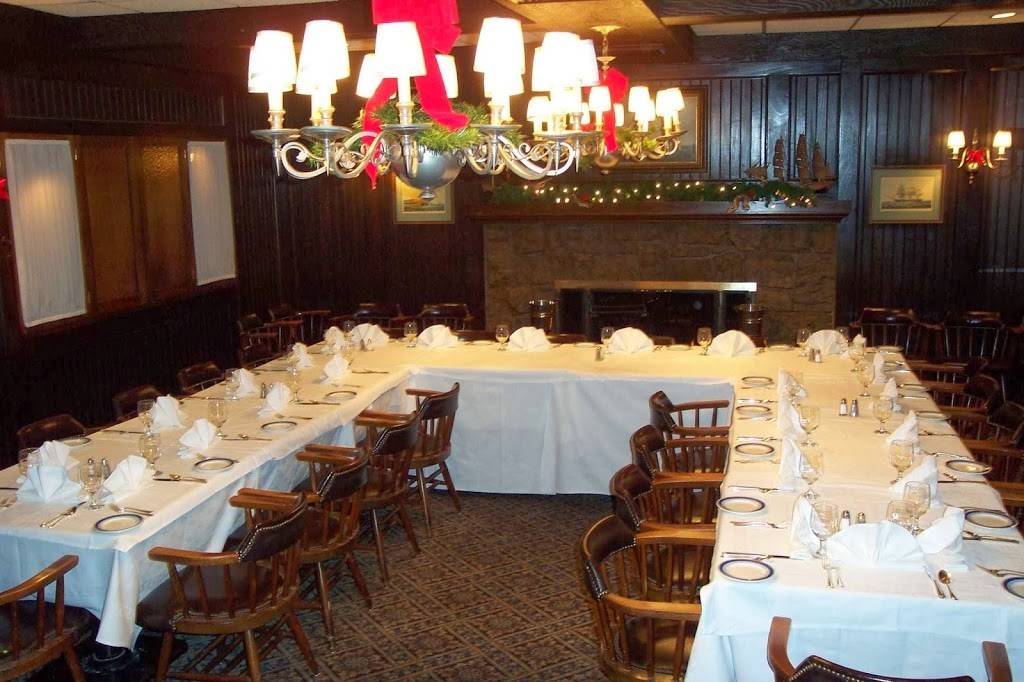 The Jolly Fisherman & Steak House | restaurant | 25 Main St, Roslyn, NY 11576, USA | 5166210055 OR +1 516-621-0055