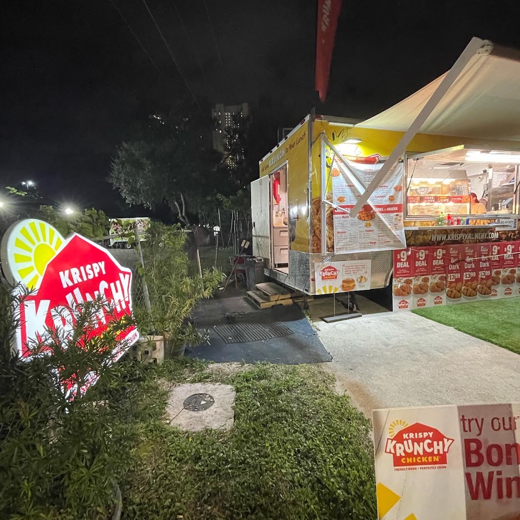 Krispy Krunchy Chicken @ Caraf Market 6151 | meal takeaway | 6151 NW 32nd Ave, Miami, FL 33142, USA | 7869015559 OR +1 786-901-5559