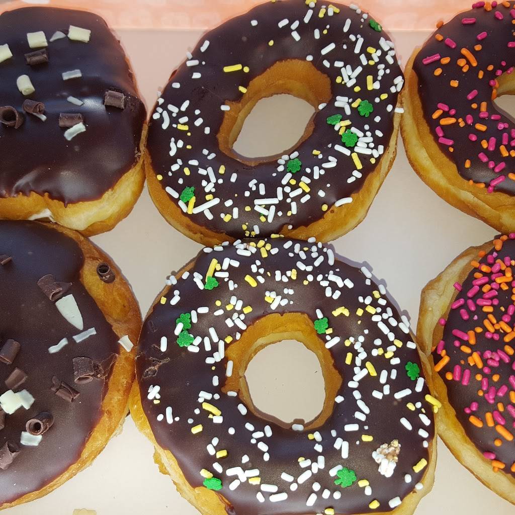 Dunkin | bakery | 779 Biltmore Ave, Asheville, NC 28803, USA | 8282514542 OR +1 828-251-4542