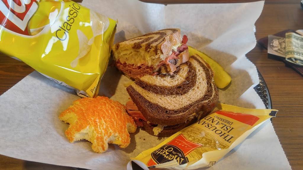 O&H Danish Bakery | bakery | 5910 Washington Ave, Mt Pleasant, WI 53406, USA | 2625047000 OR +1 262-504-7000