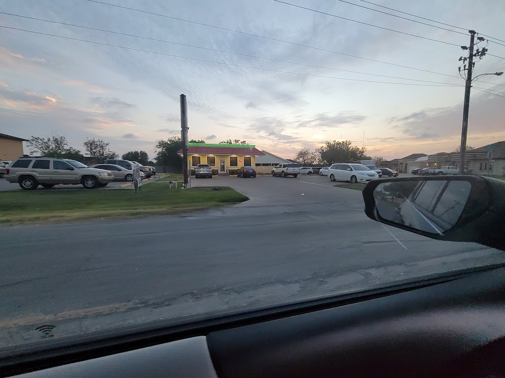 Taqueria El Taco Loco | restaurant | 3995 Old Hwy 77, Brownsville, TX 78520, USA | 9565424812 OR +1 956-542-4812