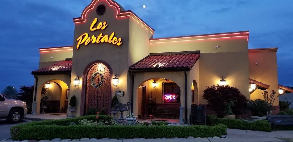 Los Portales | restaurant | 1720 W Reelfoot Ave, Union City, TN 38261, USA | 7318856286 OR +1 731-885-6286