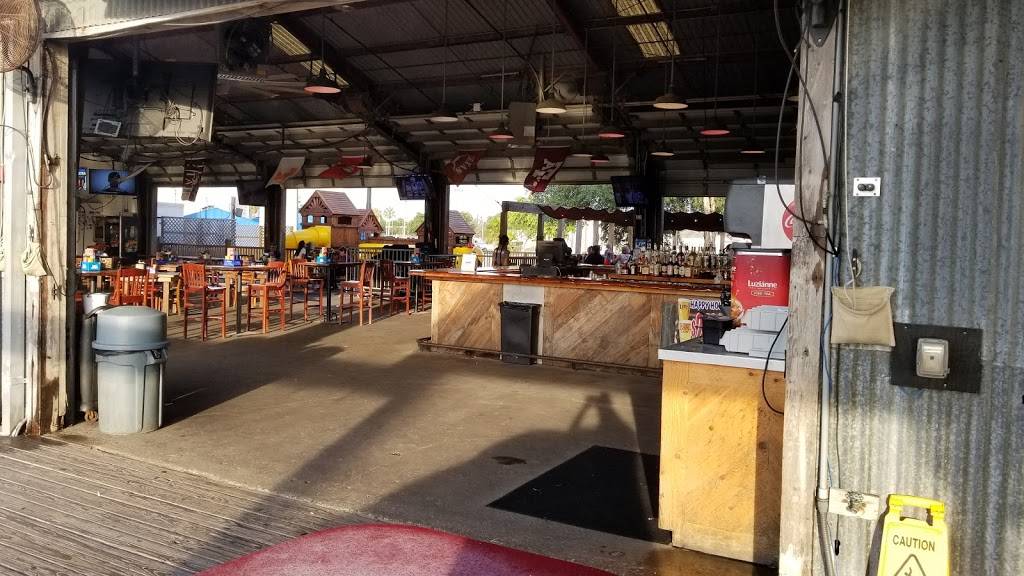 Brewster Street Ice House | restaurant | 1724 N Tancahua St, Corpus Christi, TX 78401, USA | 3618842739 OR +1 361-884-2739