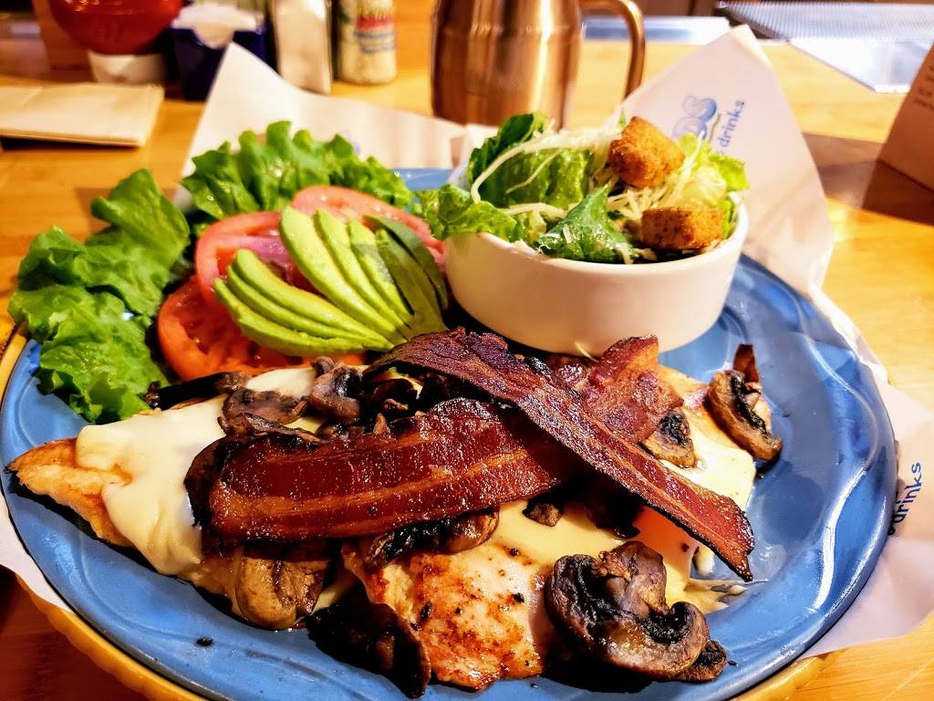 Islands Restaurant Chino | restaurant | 3962 Grand Ave, Chino, CA 91710, USA | 9095916056 OR +1 909-591-6056