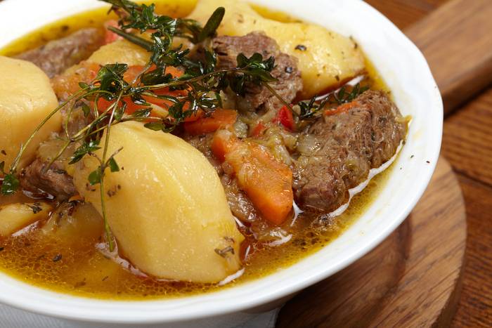 Reggaes Jamaican Restaurant and Bar | restaurant | 809 S Broad St, Brooksville, FL 34601, USA | 3523454642 OR +1 352-345-4642