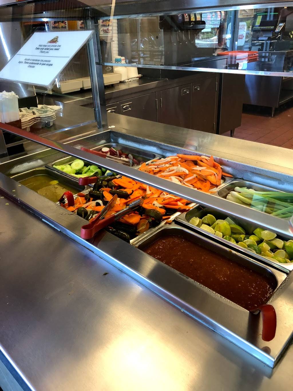 Robertos Taco Shop | restaurant | 3400 S Hualapai Way, Las Vegas, NV 89117, USA | 7022333365 OR +1 702-233-3365