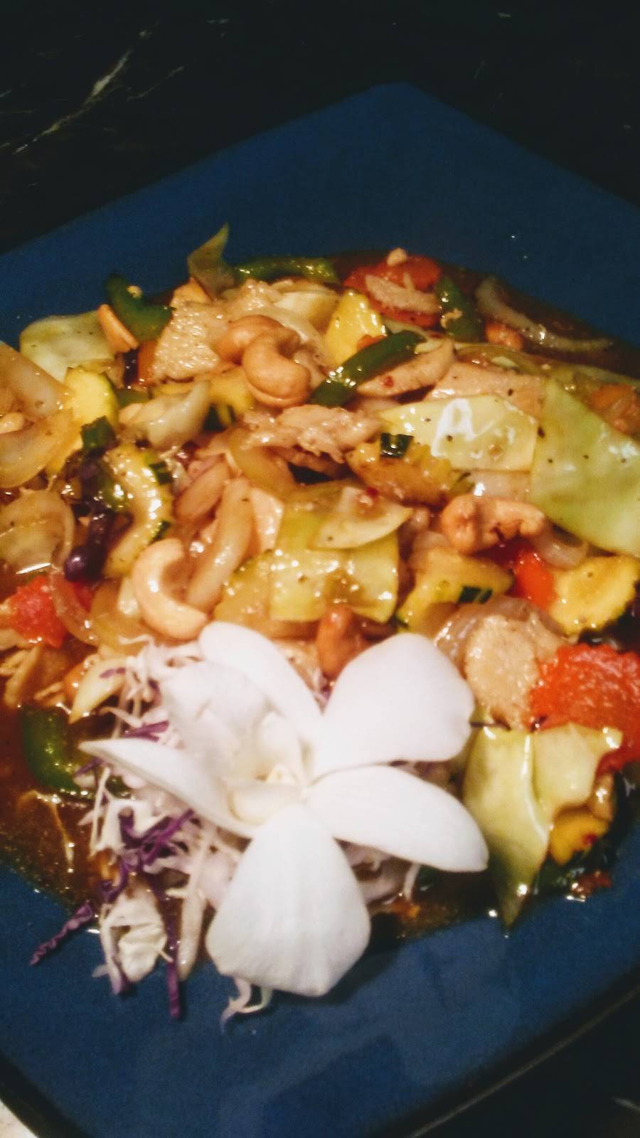 Tip Thai Cuisine | restaurant | 127 E Call St, Starke, FL 32091, USA | 9049648448 OR +1 904-964-8448