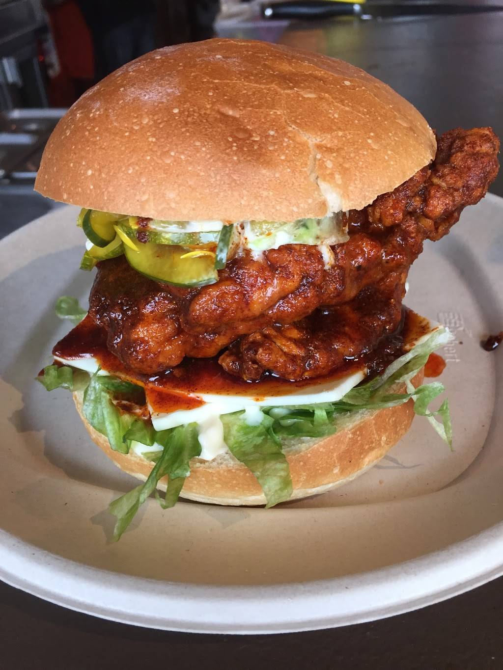 The Porch Southern Fare & Juke Joint | restaurant | 175 Rivers Edge Dr, Medford, MA 02155, USA | 7818749357 OR +1 781-874-9357