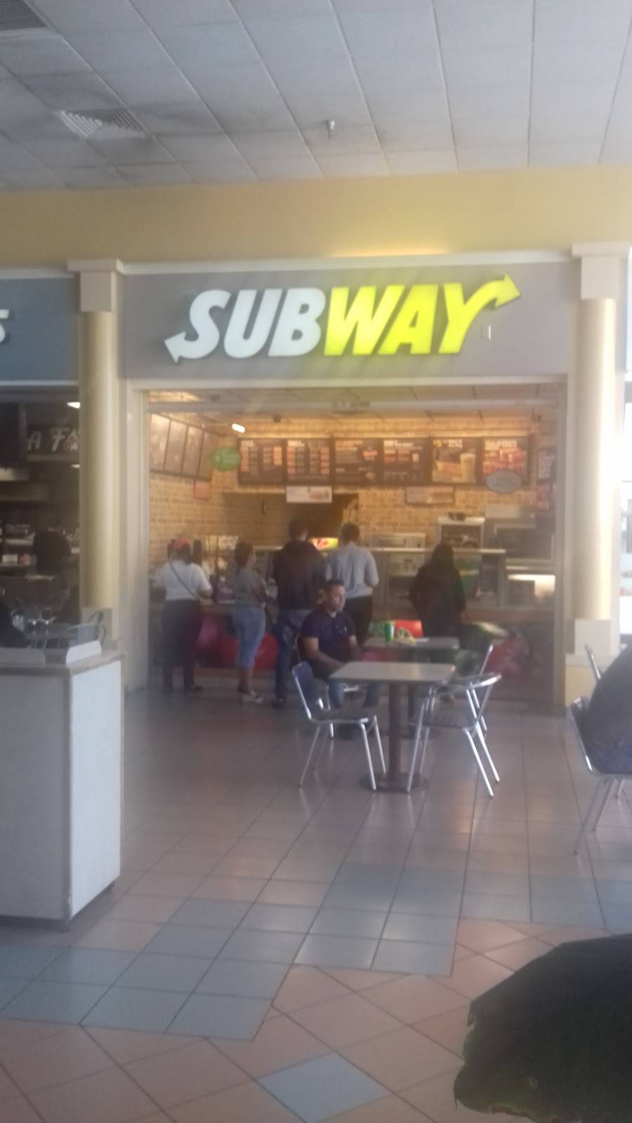 Subway | restaurant | 7795 W Flagler St Suite 60, Miami, FL 33144, USA | 3052613287 OR +1 305-261-3287
