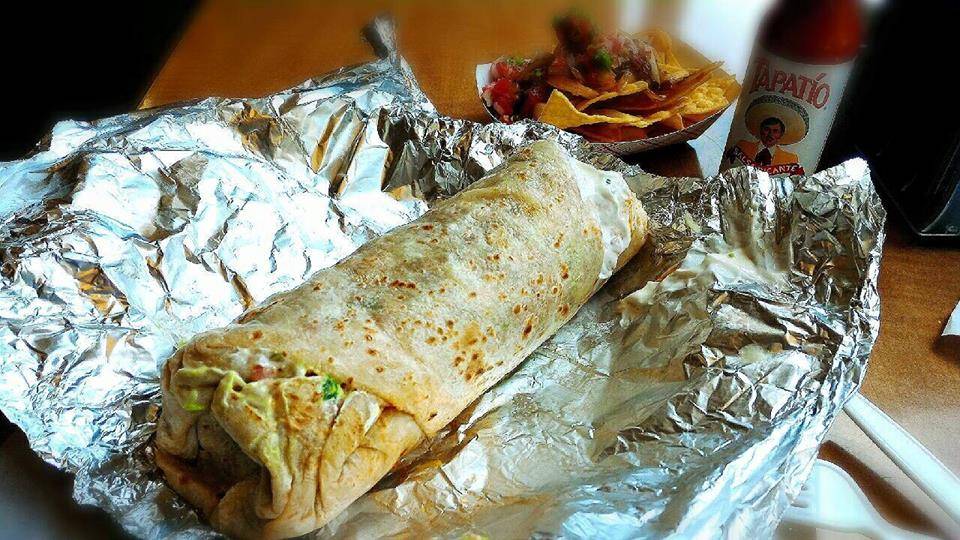 La Fiesta Taqueria | Folsom | restaurant | 1008 E Bidwell St # 100, Folsom, CA 95630, USA | 9169843030 OR +1 916-984-3030