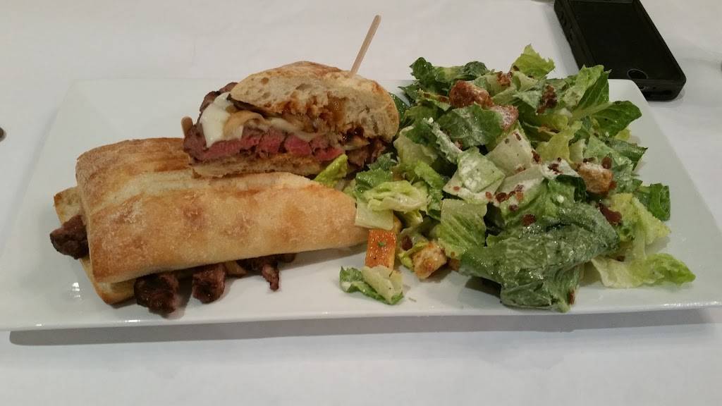 Le Tropik restaurant-bar | restaurant | 6500 Chemin de la Côte-de-Liesse, Saint-Laurent, QC H4T 1E3, Canada | 5147393391 OR +1 514-739-3391